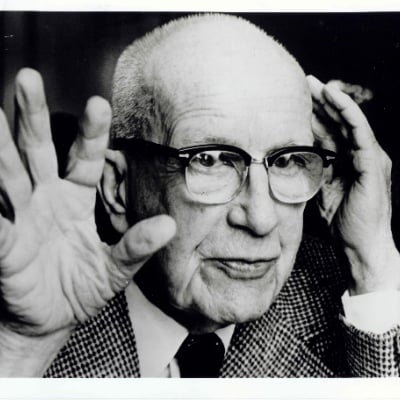 avatar for mykl@newsie.social