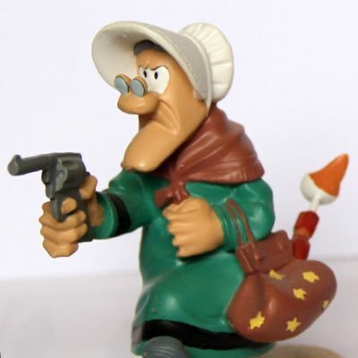 avatar for DrGrr@social.sciences.re