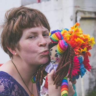 avatar for lilcoppertop@bookstodon.com