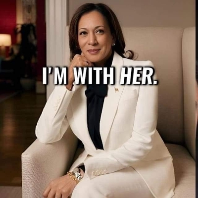 avatar for juliehuz@mastodon.world