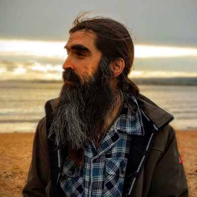 avatar for alyn@wandering.shop