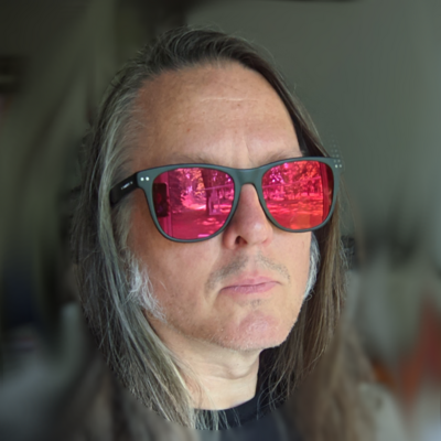 avatar for Shrike@mementomori.social