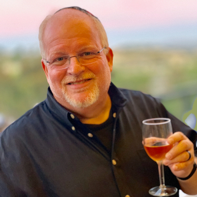 avatar for escott@babka.social