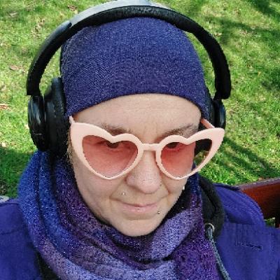 avatar for elaurian@mastodon.social