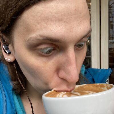 avatar for elfy@chaos.social