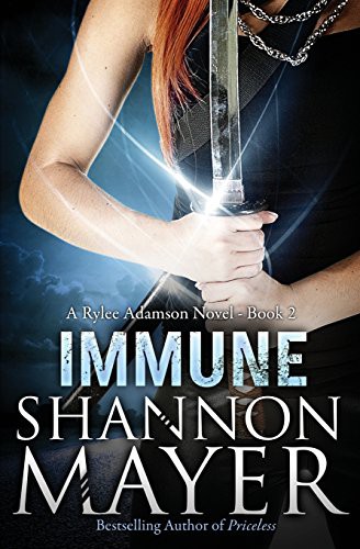 Shannon Mayer: Immune (Paperback, 2013, CreateSpace Independent Publishing Platform)