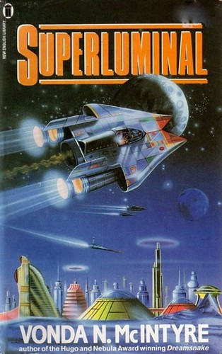 Vonda N. McIntyre: Superluminal (Paperback, 1986, New English Library)