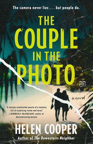 Helen Cooper: Couple in the Photo (2023, Penguin Publishing Group)