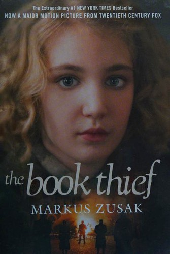 Markus Zusak: The Book Thief (Paperback, 2013, Alfred A. Knopf)