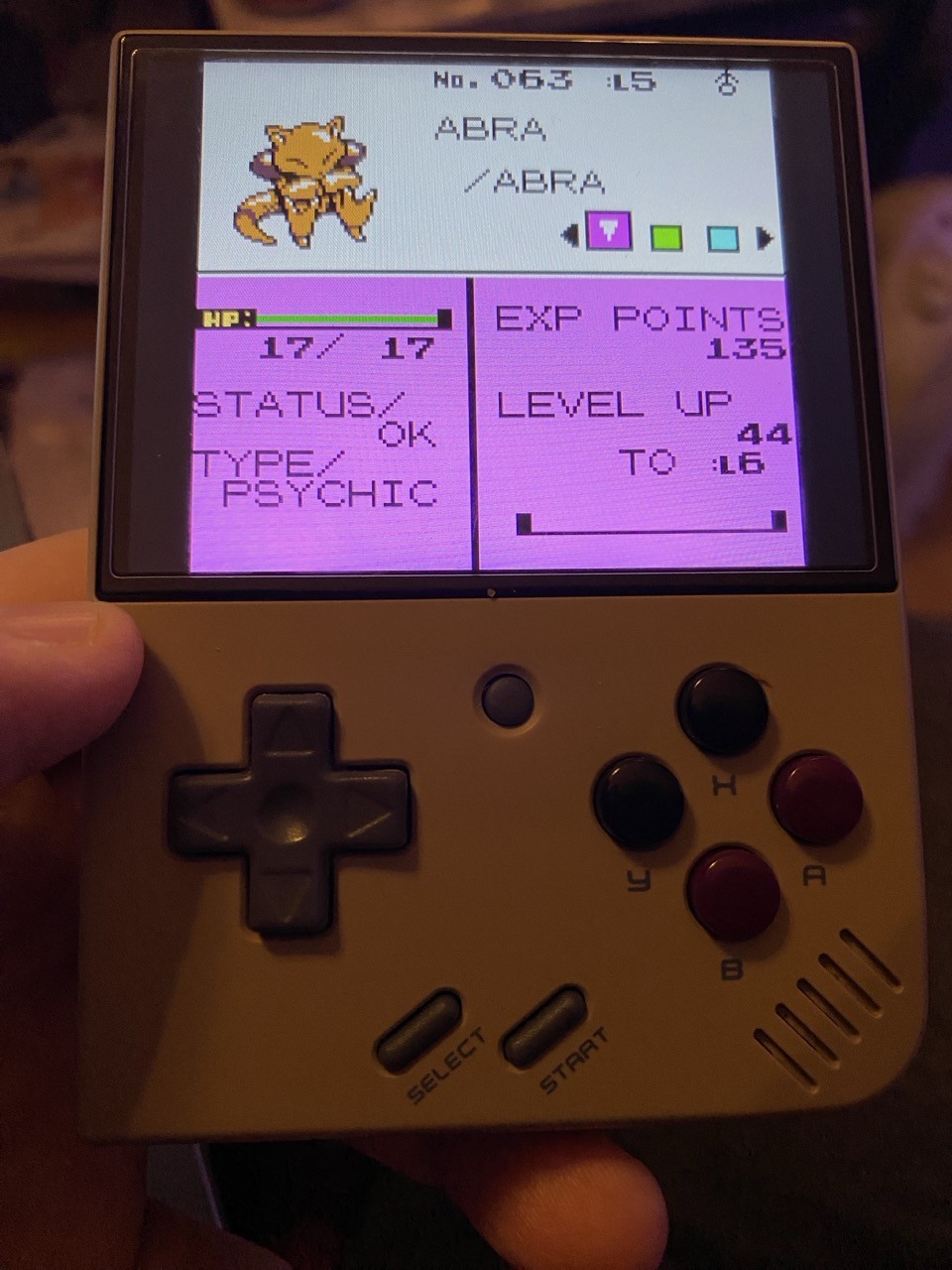 An image of Abra on the Miyoo Mini plus from
Pokémon crystal 